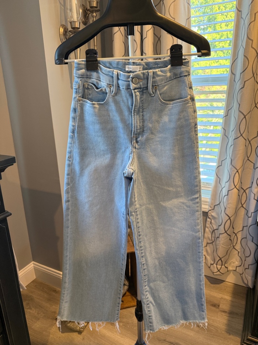 Light Wash Raw Hem Straight Jeans